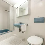 Haus Am Dorfteich App 4 *