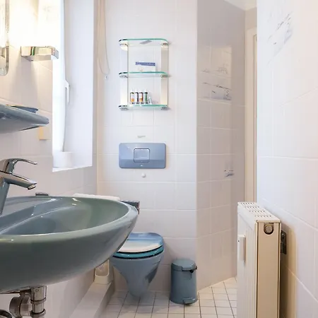 Apartment Haus Am Dorfteich App 4 *