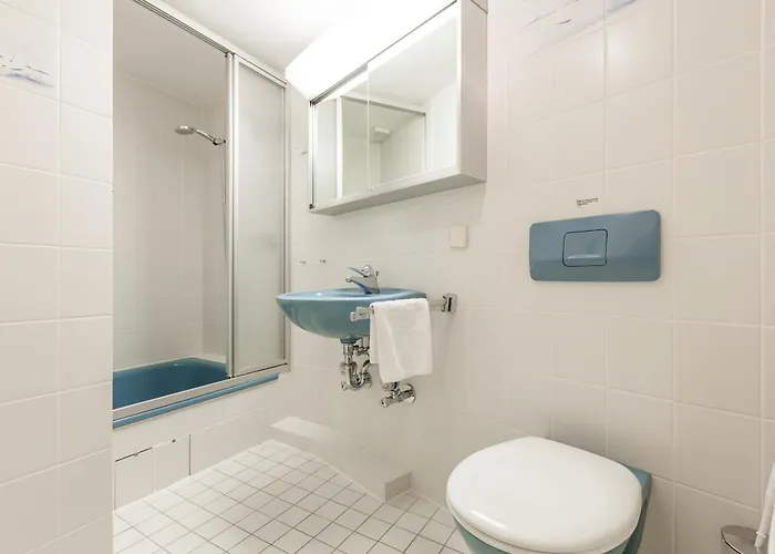 Haus Am Dorfteich App 4 *